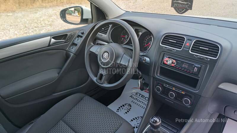 Volkswagen Golf 6 1.6 TDi /BLUEMOTION/