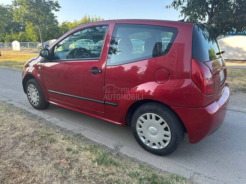 Citroen C2 1.1 b