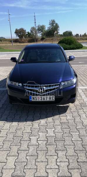 Honda Accord 2.0 i-WTEC