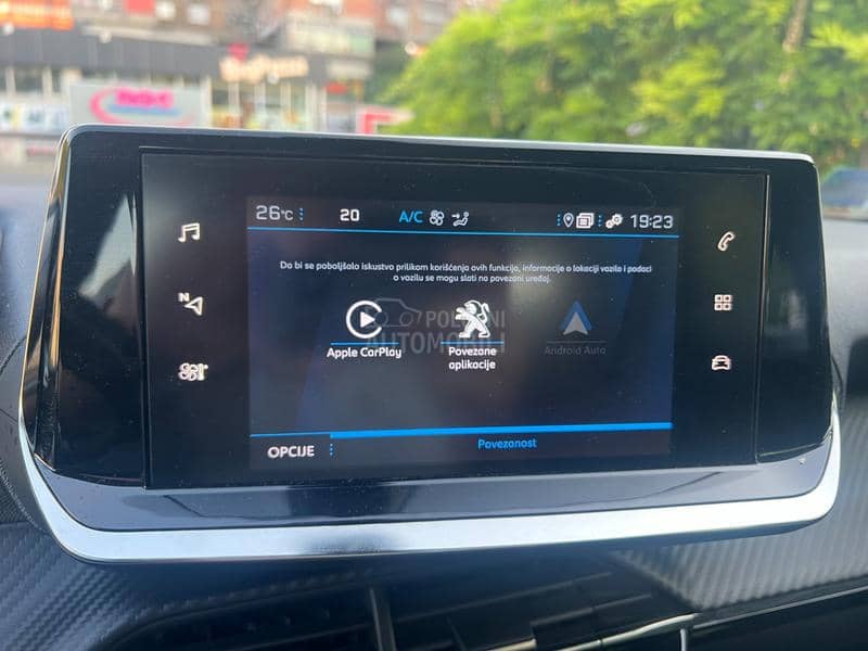 Peugeot 2008 1.5 HDI 8AT Business