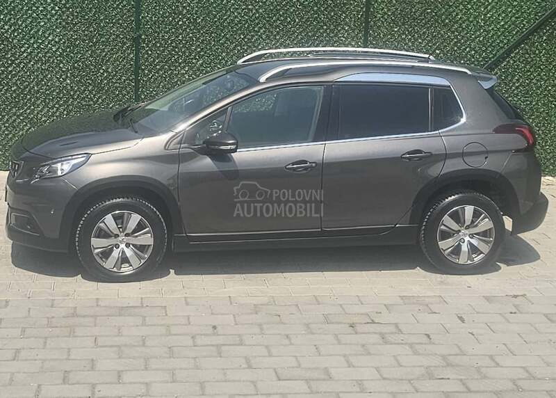 Peugeot 2008 1.2 ATM