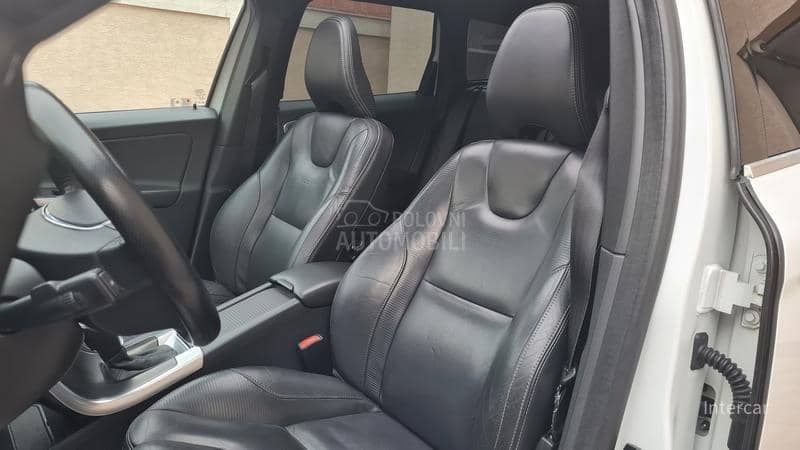 Volvo XC60 D4 AWD