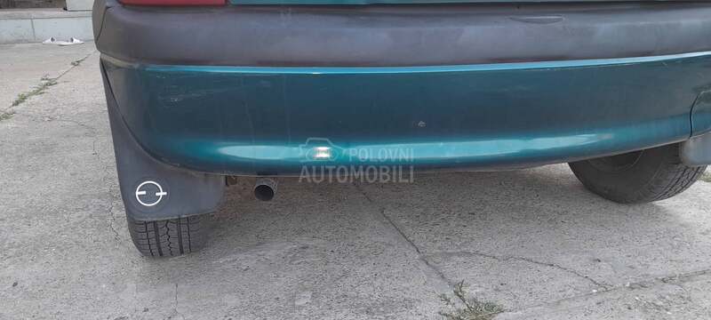Opel Corsa B 1,o