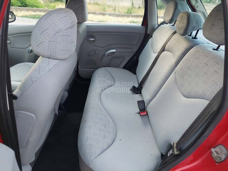 Citroen C3 1.1i 8V - 44k.w
