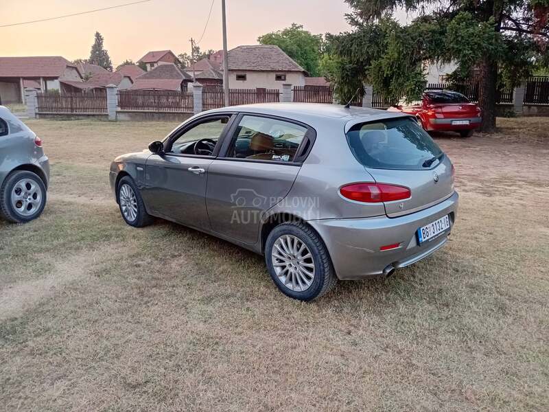 Alfa Romeo 147 