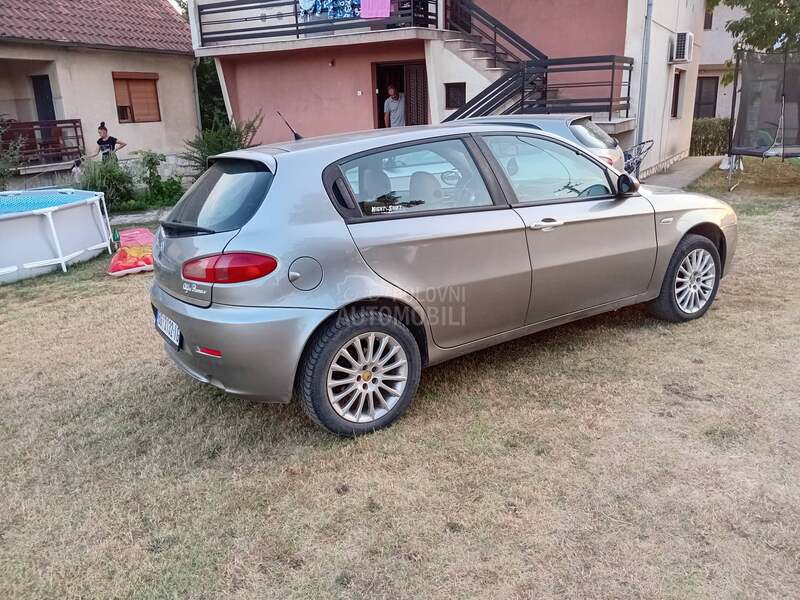 Alfa Romeo 147 