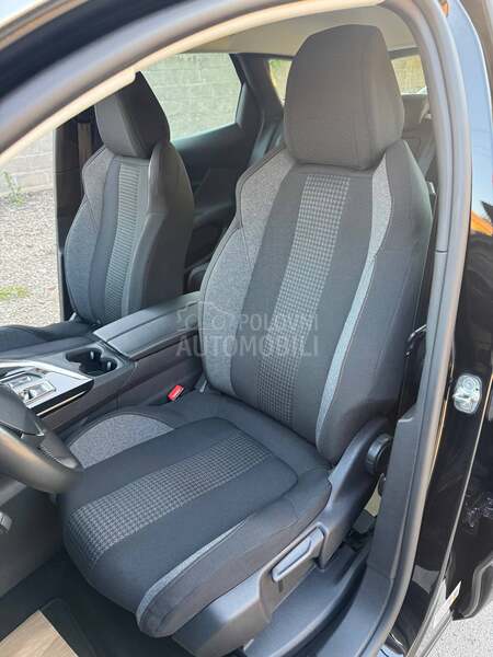 Peugeot 3008 1.5 HDI  RESTYLING
