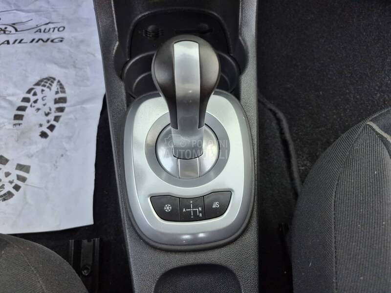 Opel Corsa D 1.2b A.U.T