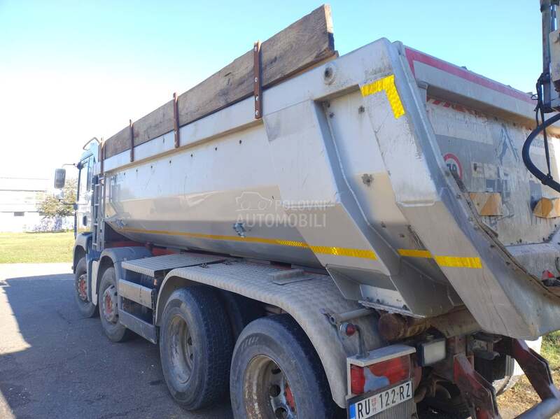 MAN 32390