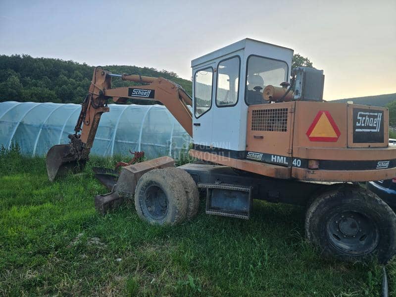 Schaeff HML40