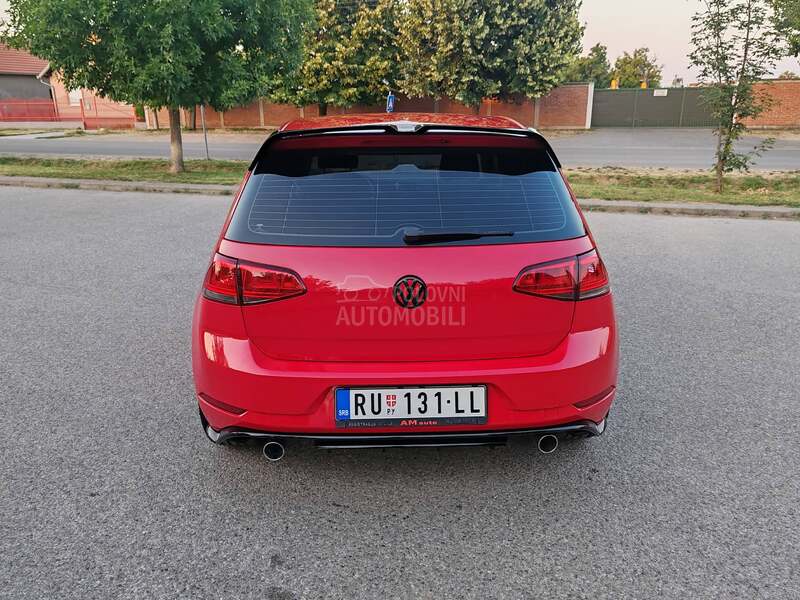 Volkswagen Golf 7 1.6 TDI R look