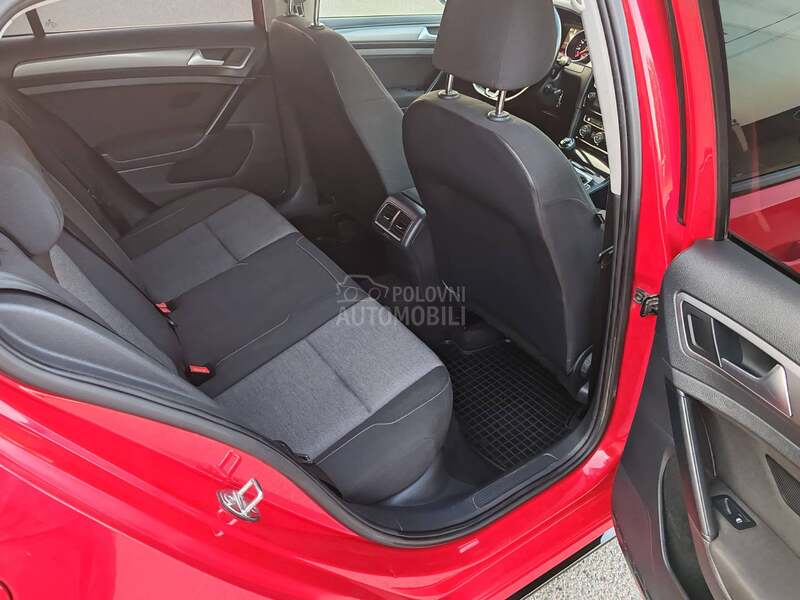 Volkswagen Golf 7 1.6 TDI R look