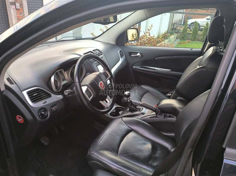Fiat Freemont 