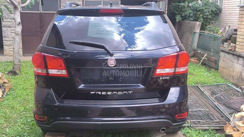 Fiat Freemont 
