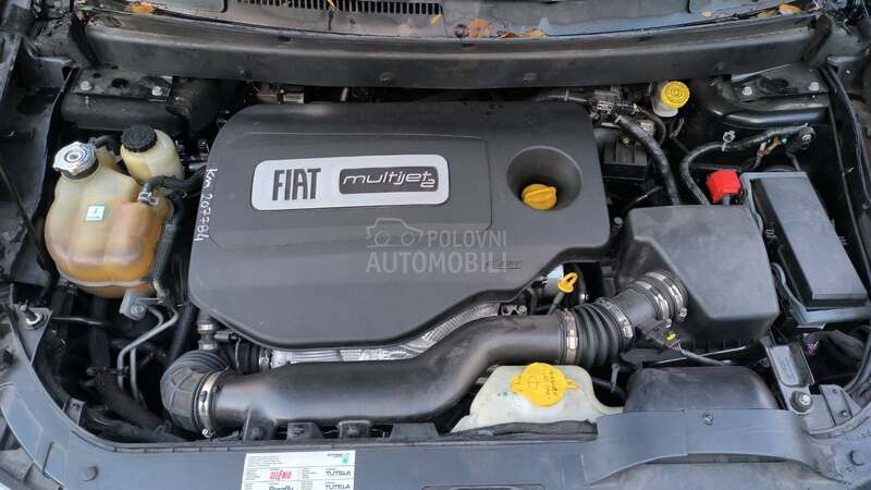 Fiat Freemont 