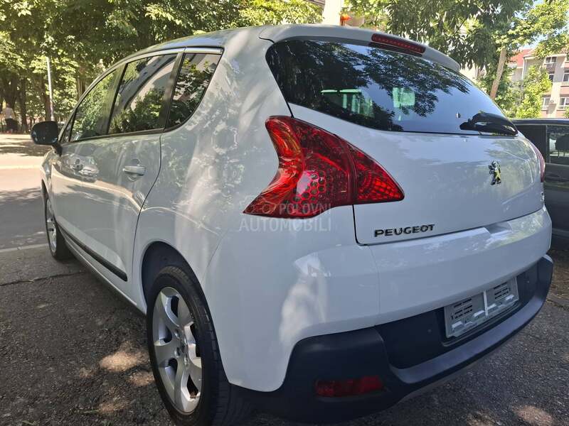 Peugeot 3008 1.6 e hdi