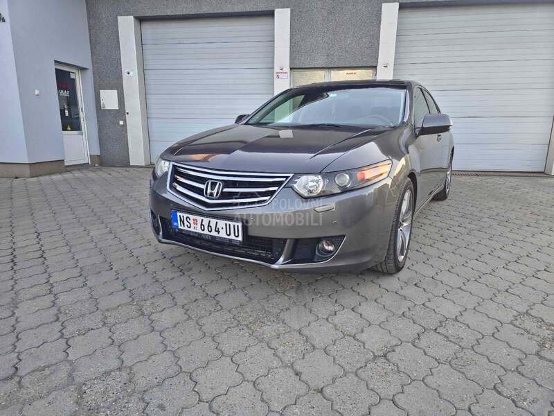 Honda Accord 2.4 exclusive