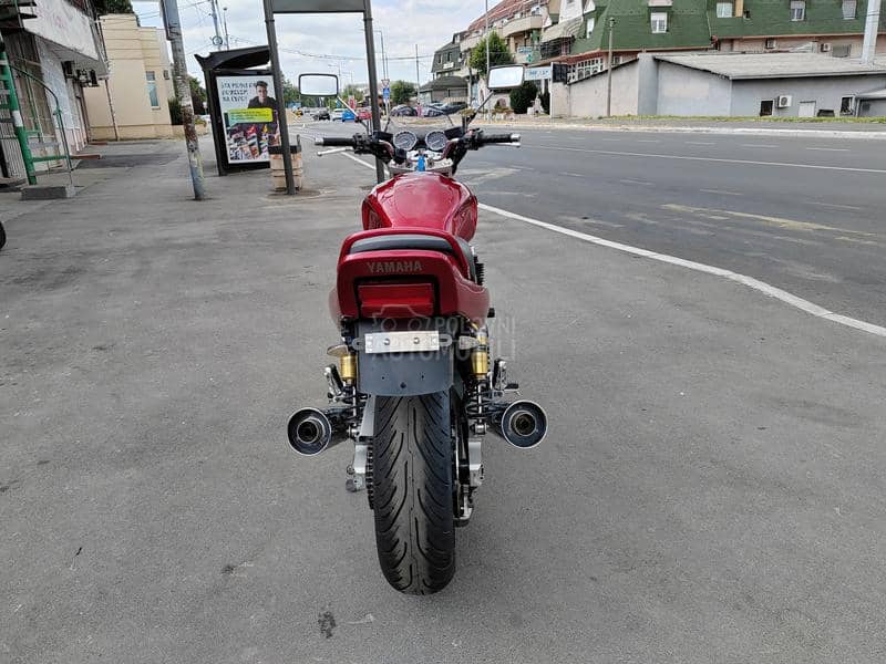 Yamaha XJR1200