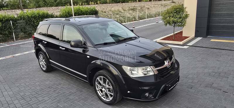 Fiat Freemont 2.0/PAN/NAV/7Sed