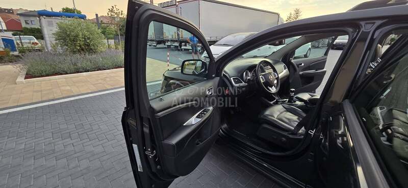 Fiat Freemont 2.0/PAN/NAV/7Sed