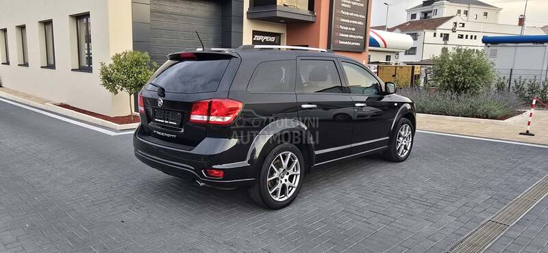 Fiat Freemont 2.0/PAN/NAV/7Sed