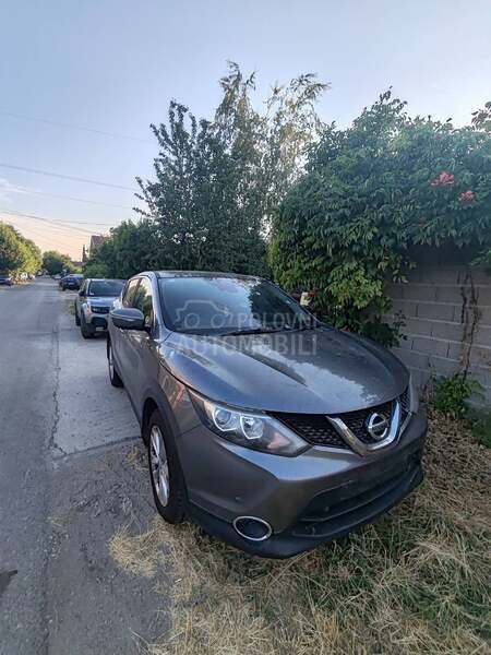 vrata qashqai j11