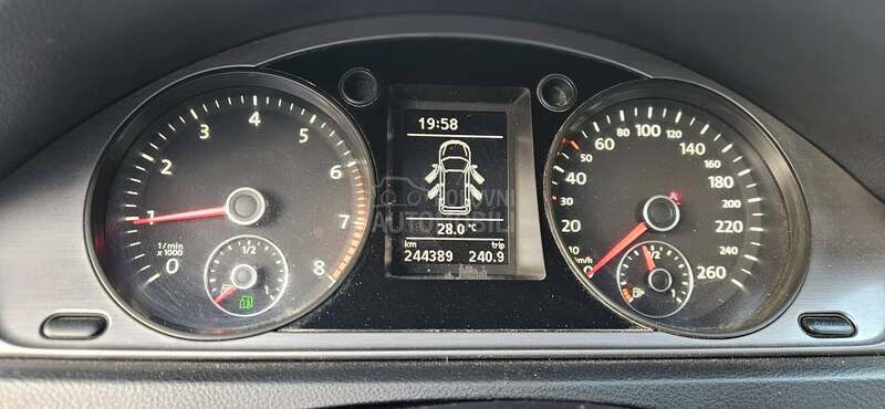 Volkswagen Passat B7 