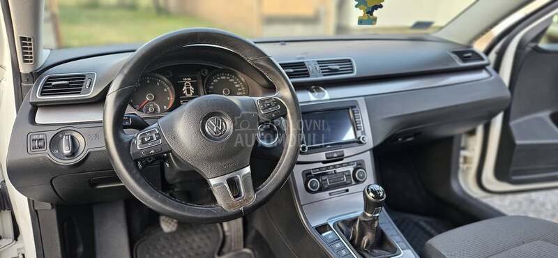 Volkswagen Passat B7 