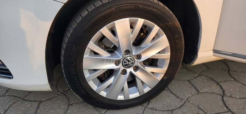 Volkswagen Passat B7 