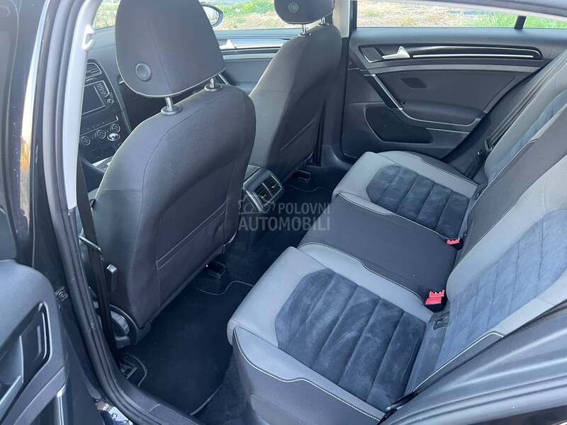 Volkswagen Golf 7 1.4 TSI CNG
