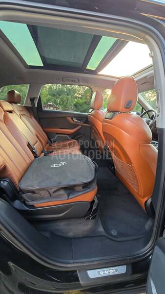 Audi Q7 3.0