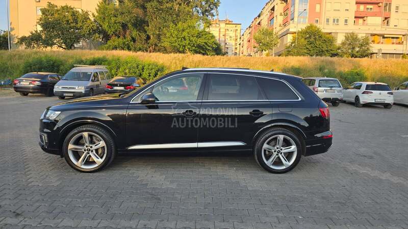 Audi Q7 3.0