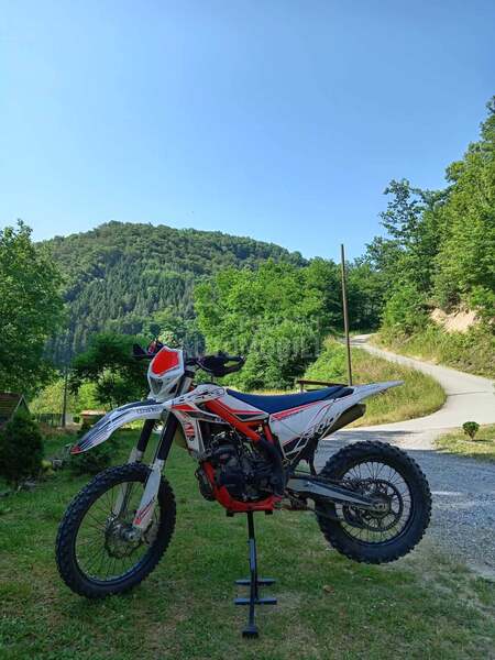 Beta Xtrainer 300