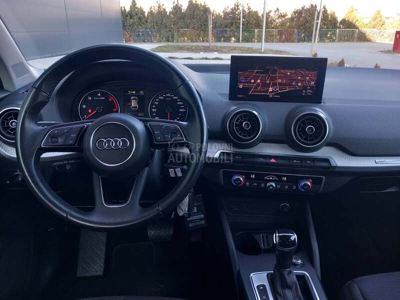 Audi Q2 2.0 30 S-TRONIC
