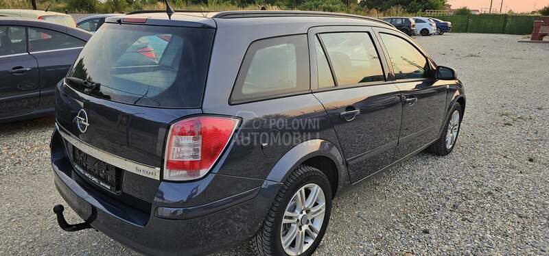 Opel Astra H 