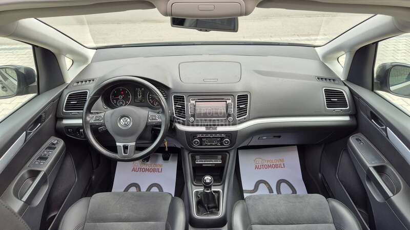 Volkswagen Sharan //P A N O-L E D//