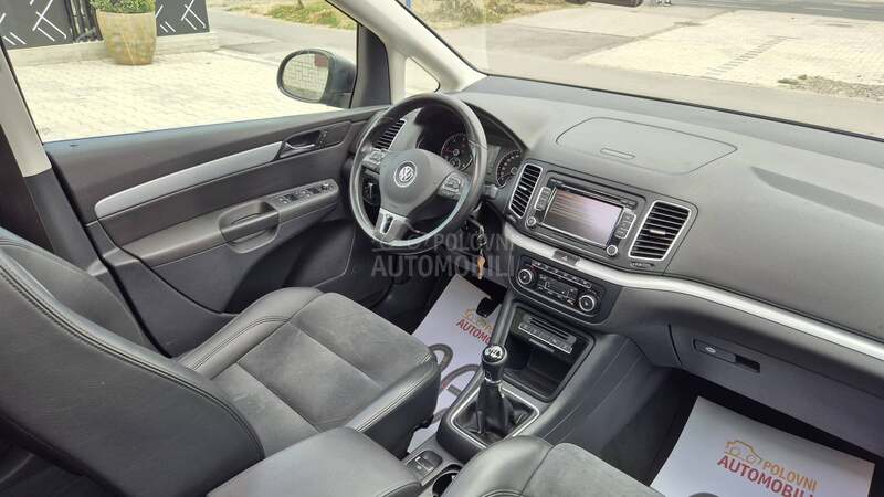 Volkswagen Sharan //P A N O-L E D//