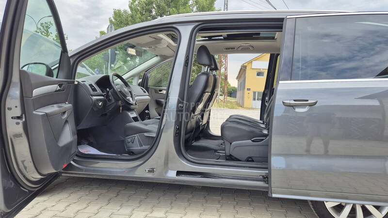 Volkswagen Sharan //P A N O-L E D//