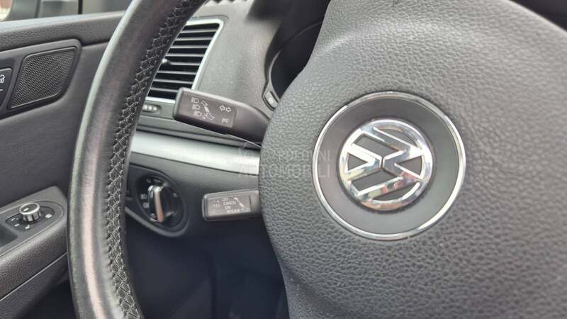 Volkswagen Sharan //P A N O-L E D//