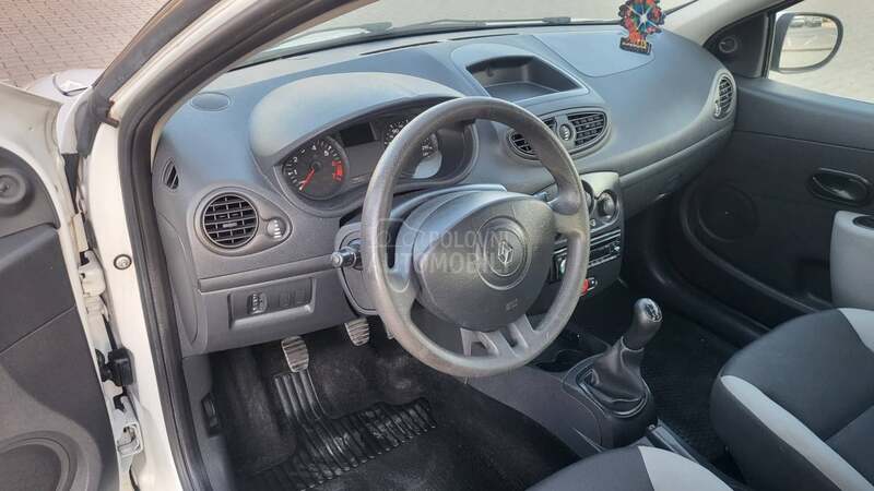 Renault Clio 1.2i