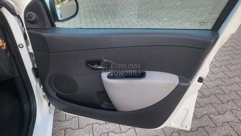 Renault Clio 1.2i