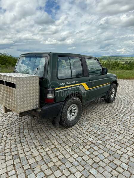 Mitsubishi Pajero 