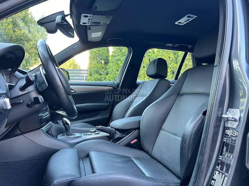 BMW X1 2.0Xdrive//M-PAKET//