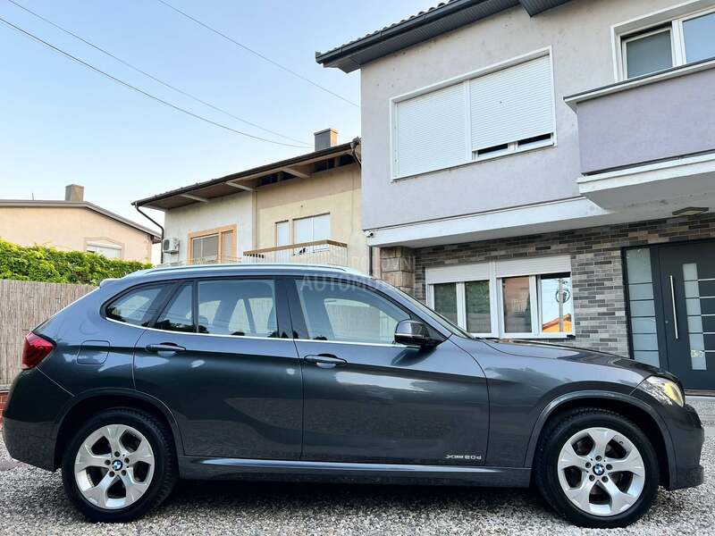 BMW X1 2.0Xdrive//M-PAKET//