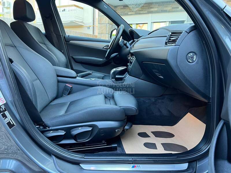 BMW X1 2.0Xdrive//M-PAKET//