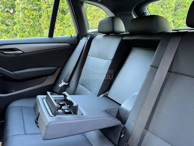 BMW X1 2.0Xdrive//M-PAKET//