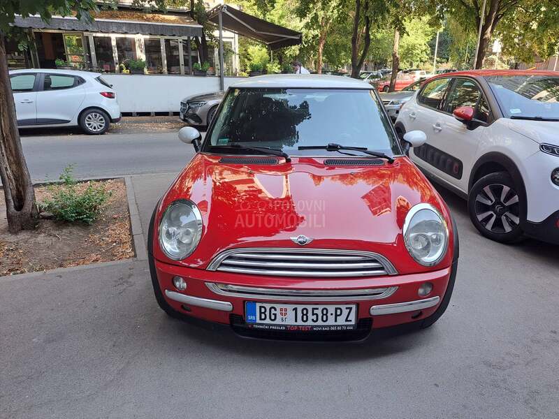 MINI One 
