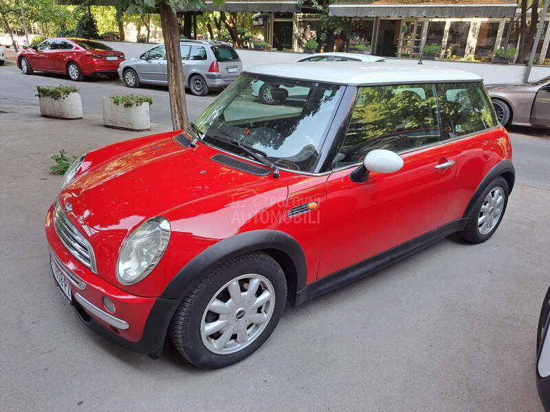 MINI One 