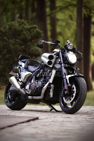 Yamaha Vmax