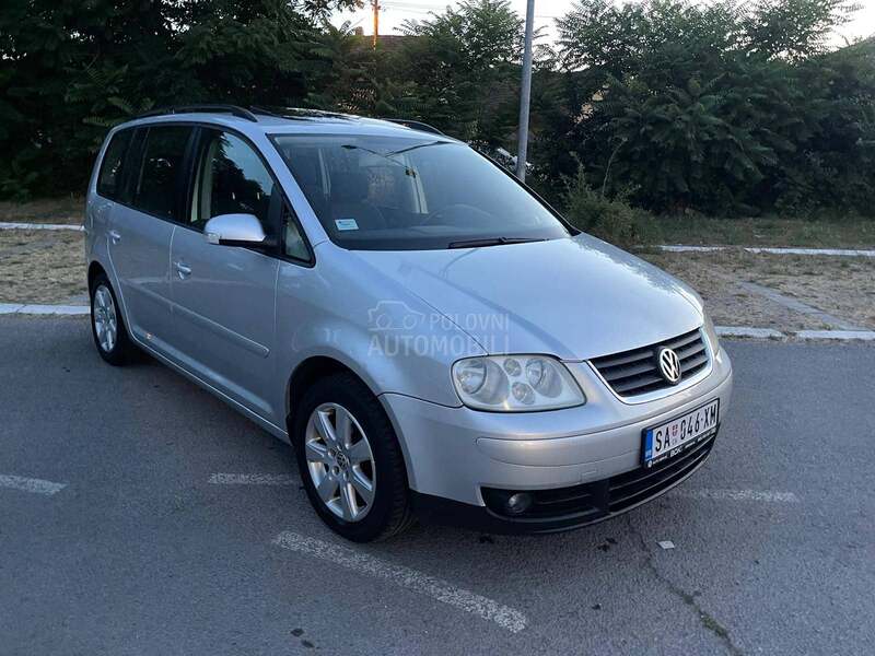 Volkswagen Touran 2.0TDI HIGIH LINE